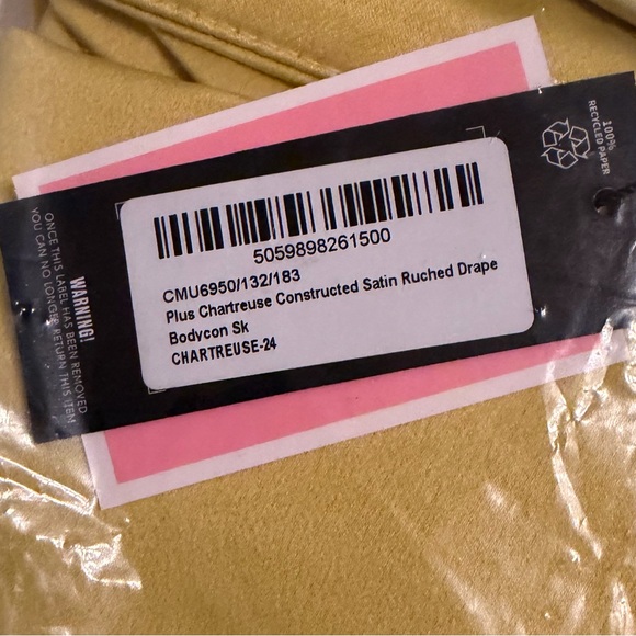 NWT PrettyLittleThing Chartreuse CONSTRUCTED SATIN RUCHED DRAPED SKIRT Sz 20 - Picture 7 of 8